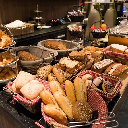 Good Seasons Den Bosch Hotel 4*