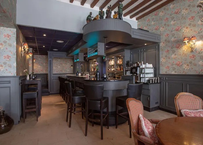 ホテル Good Seasons Den Bosch デン・ボッシュ