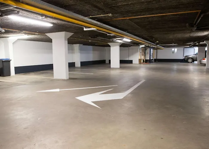 Good Seasons Den Bosch ホテル 4*