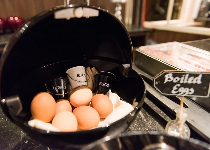 ホテル Good Seasons Den Bosch デン・ボッシュ