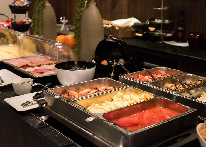 Good Seasons Den Bosch 4* デン・ボッシュ